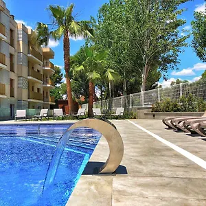 pins-marina-apartamentos.top-hotels-tarragona.com/